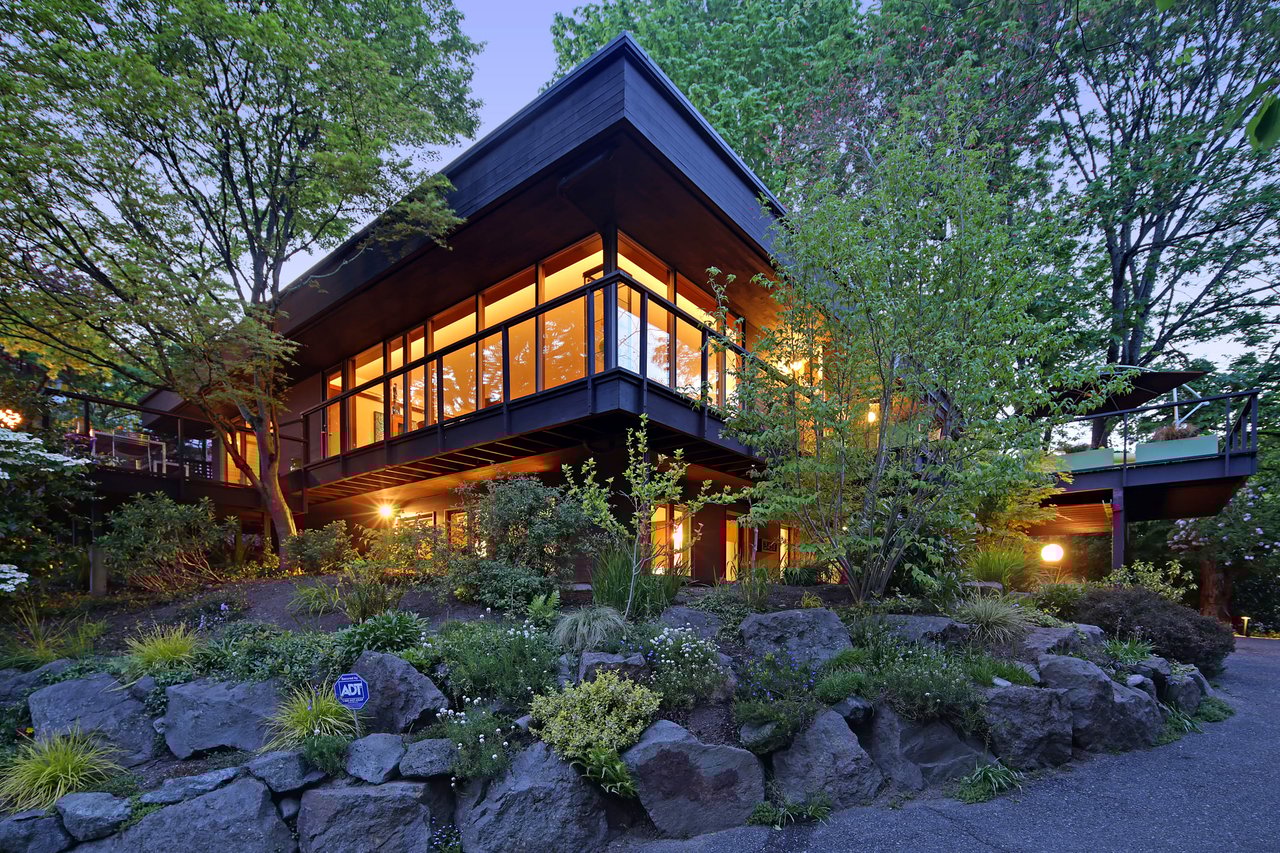 Gordon Varey Treehouse