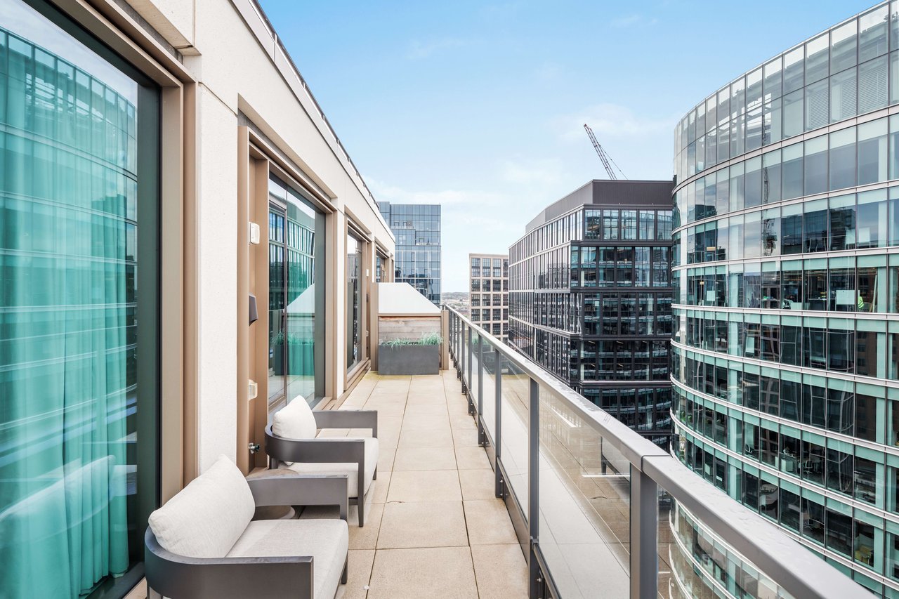 133 Seaport Blvd. Unit: 2102