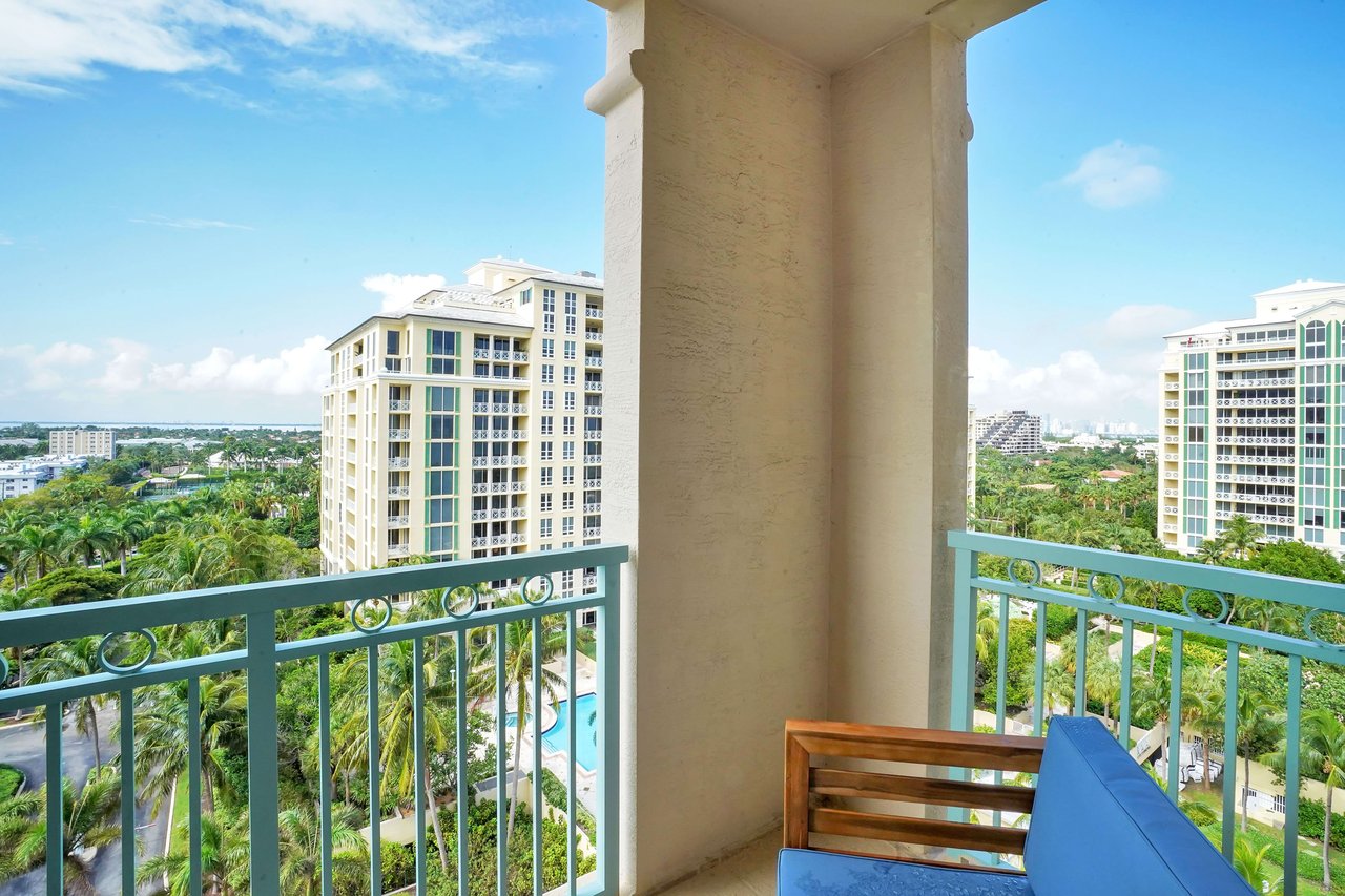 Ritz Carlton Key Biscayne Unit 870