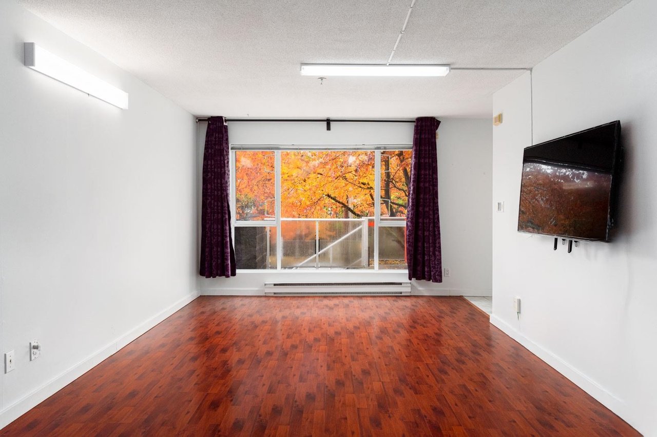 112-7800 St. Albans Rd