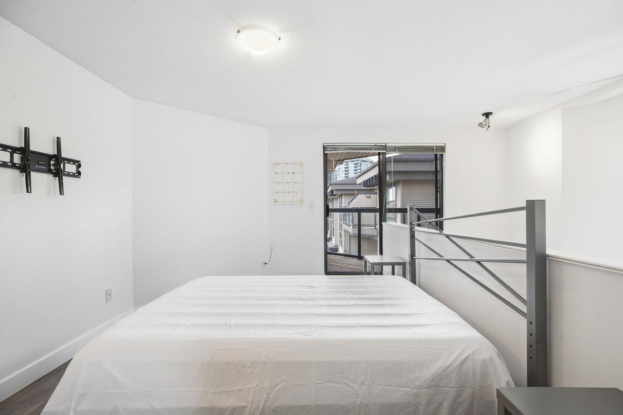 415-10866 City Pkwy
