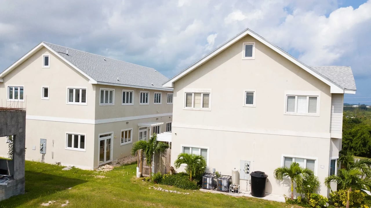 25 Eagle Crest 3 Bedroom Townhouse