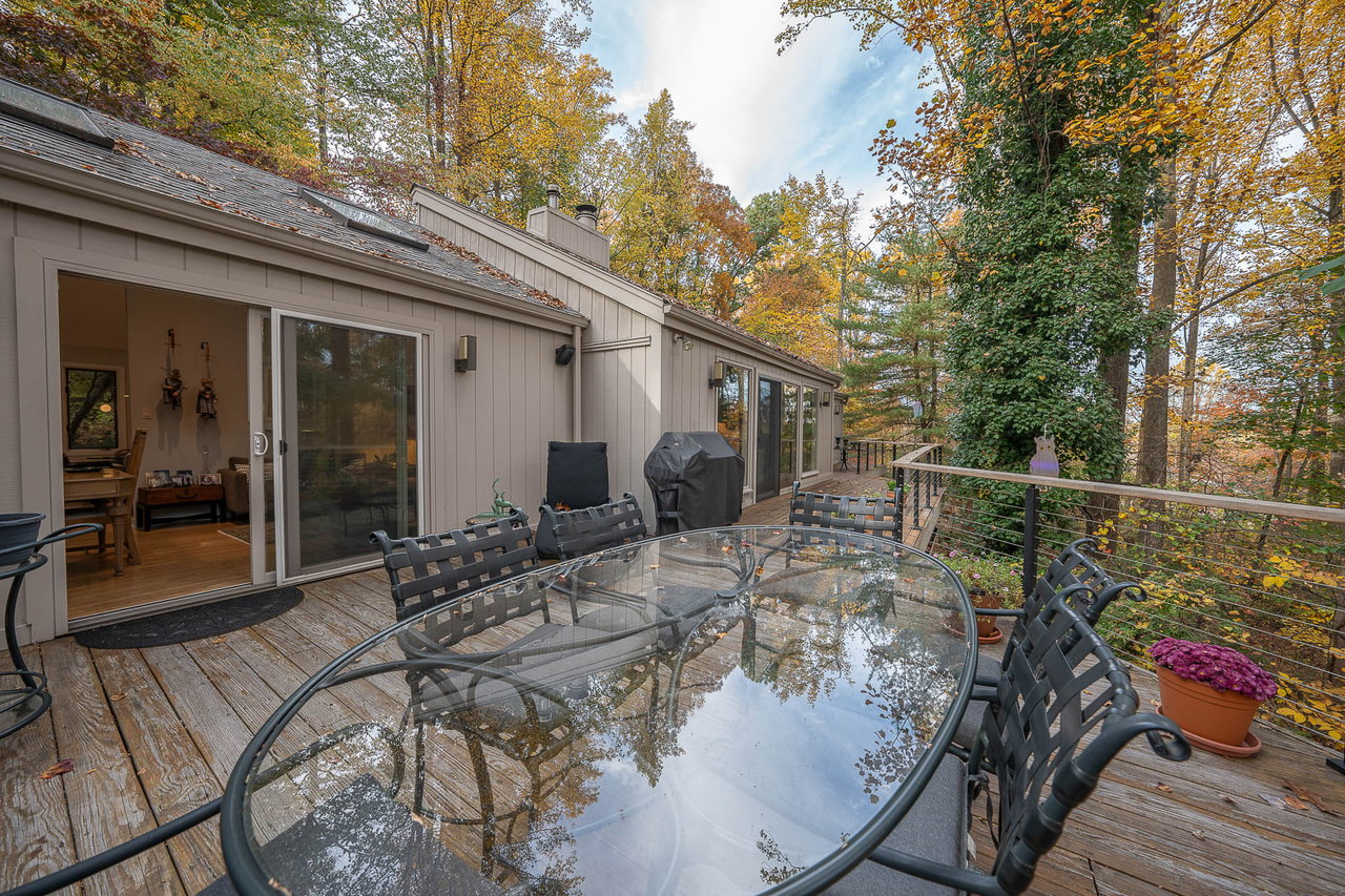 334 Malin Rd