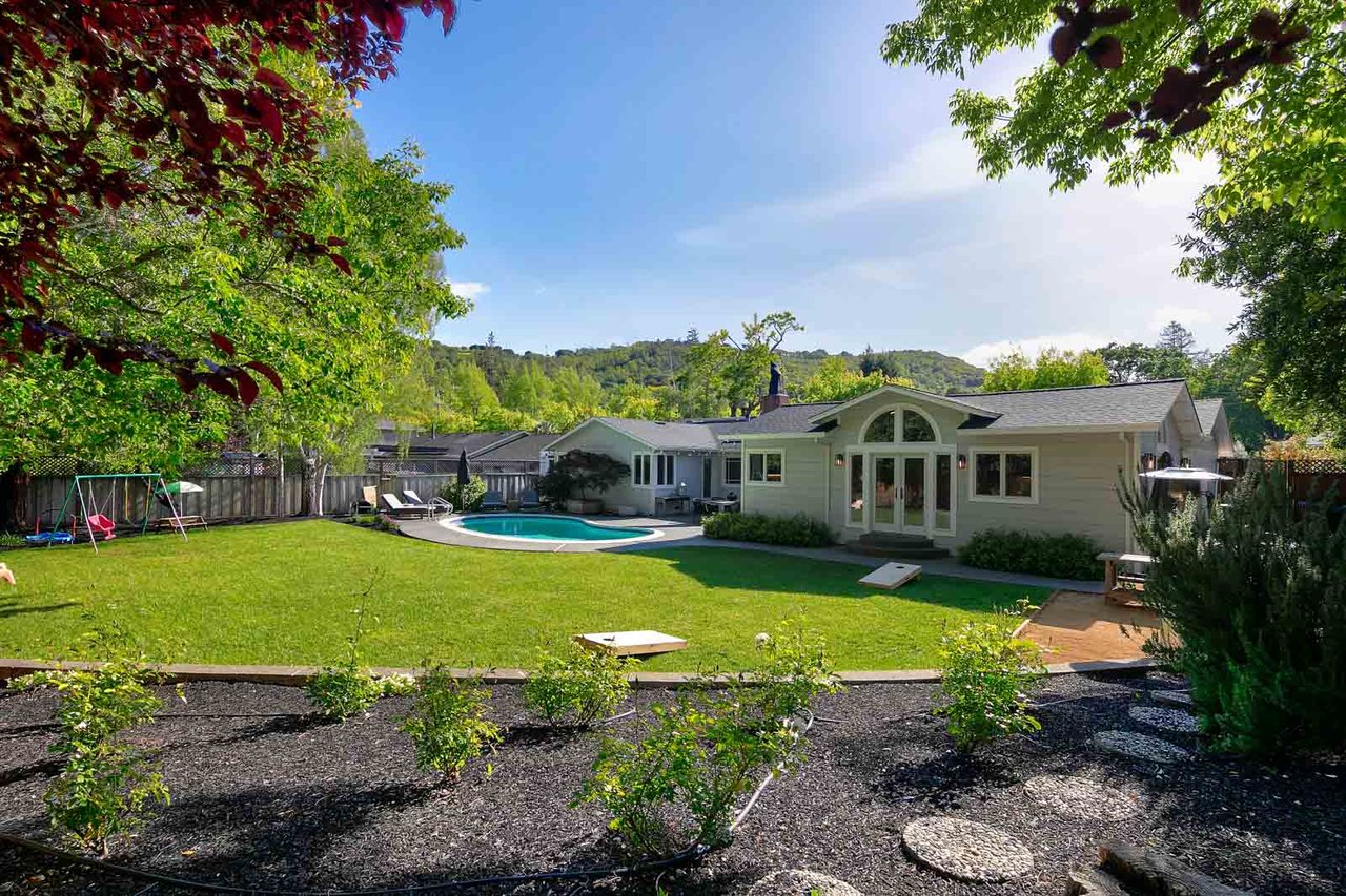 50 Tarry Road, San Anselmo