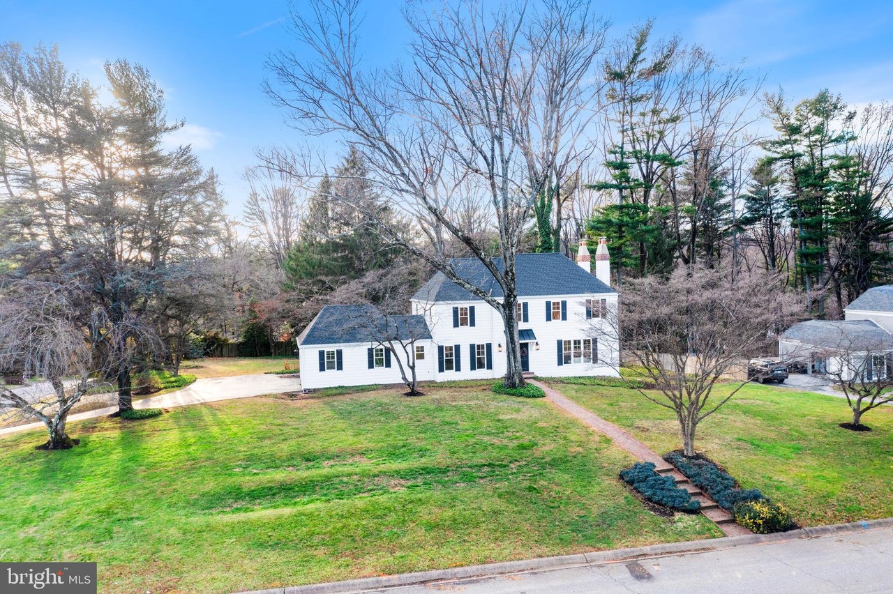 715 Westover Rd