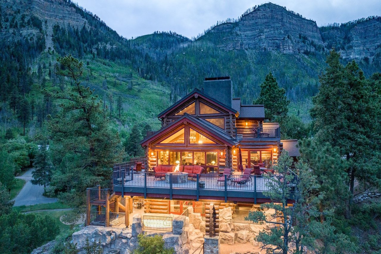 110 Peregrine Drive