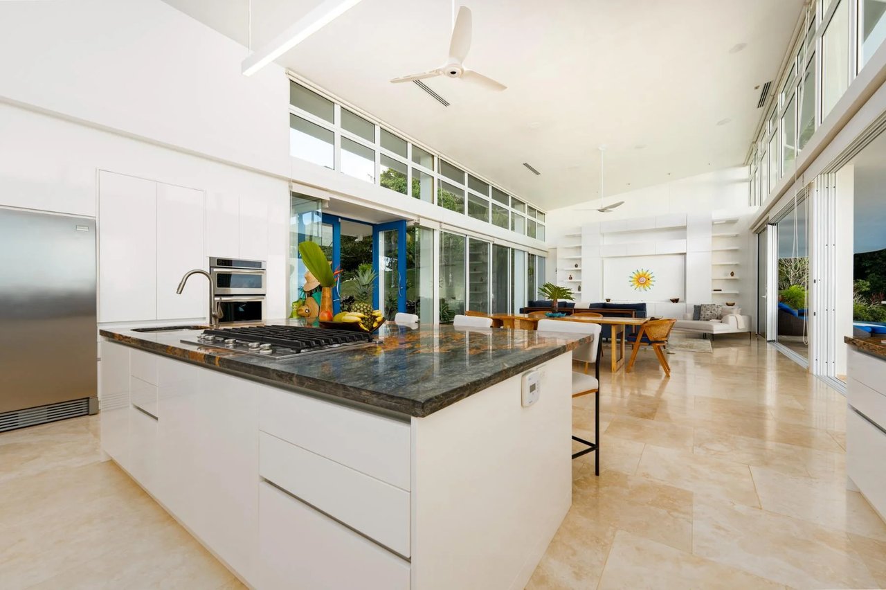 Solar Powered Luxury Home, Dominical, Puntarenas