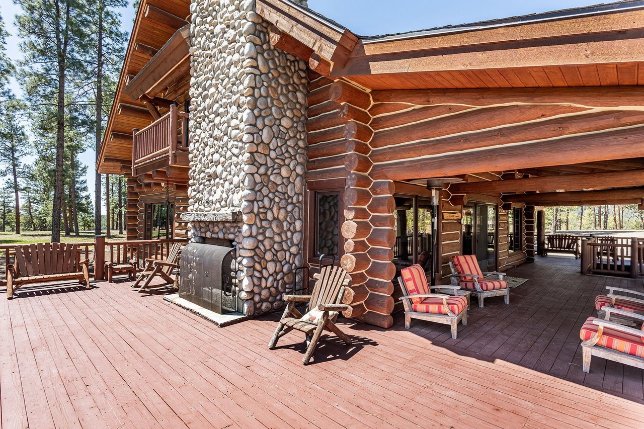 942 Hidden Valley Drive