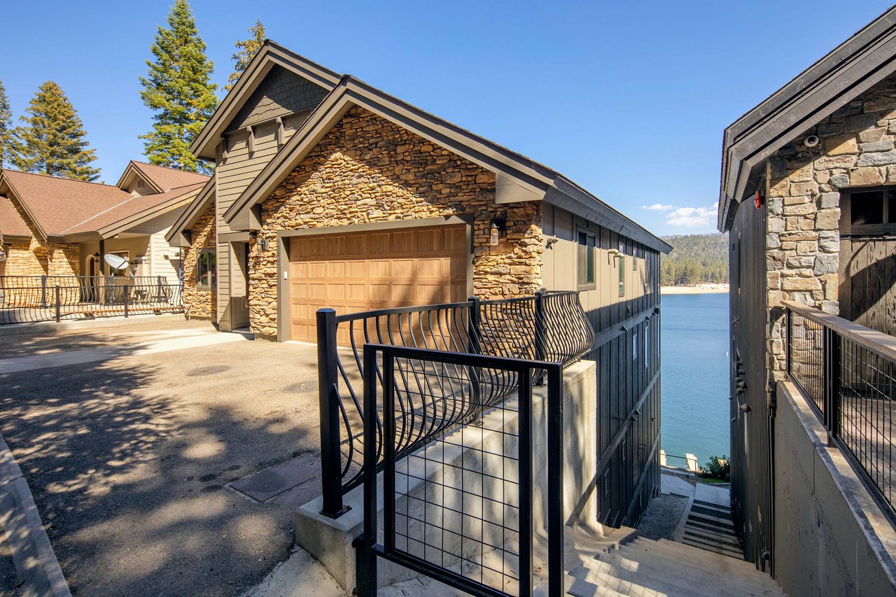 Lakeview Cabin