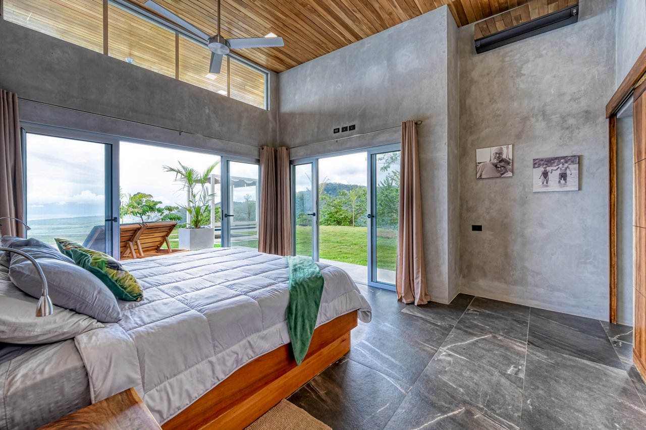 Private Rainforest View Luxury Estate, Dominical, Puntarenas