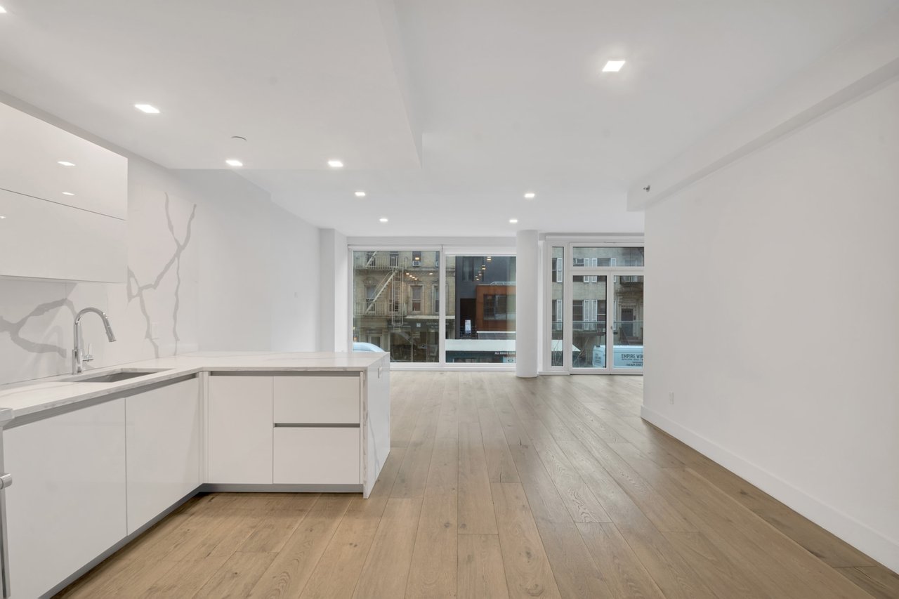 245 E 53rd Street, Unit 2