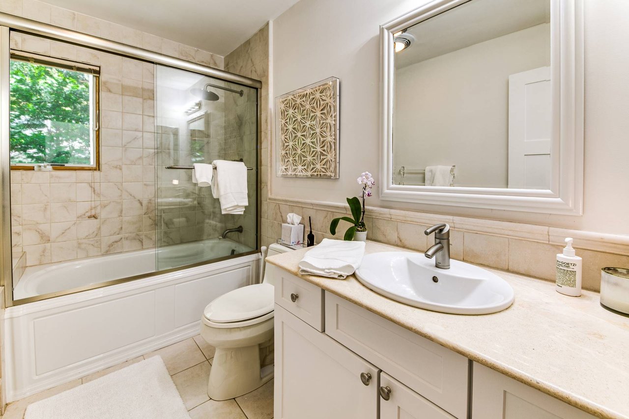 East Hampton Oasis 