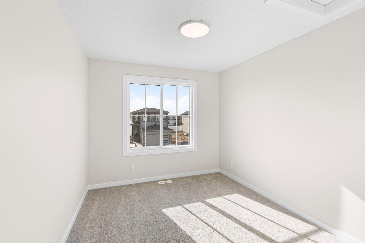 34 Belvedere Green SE