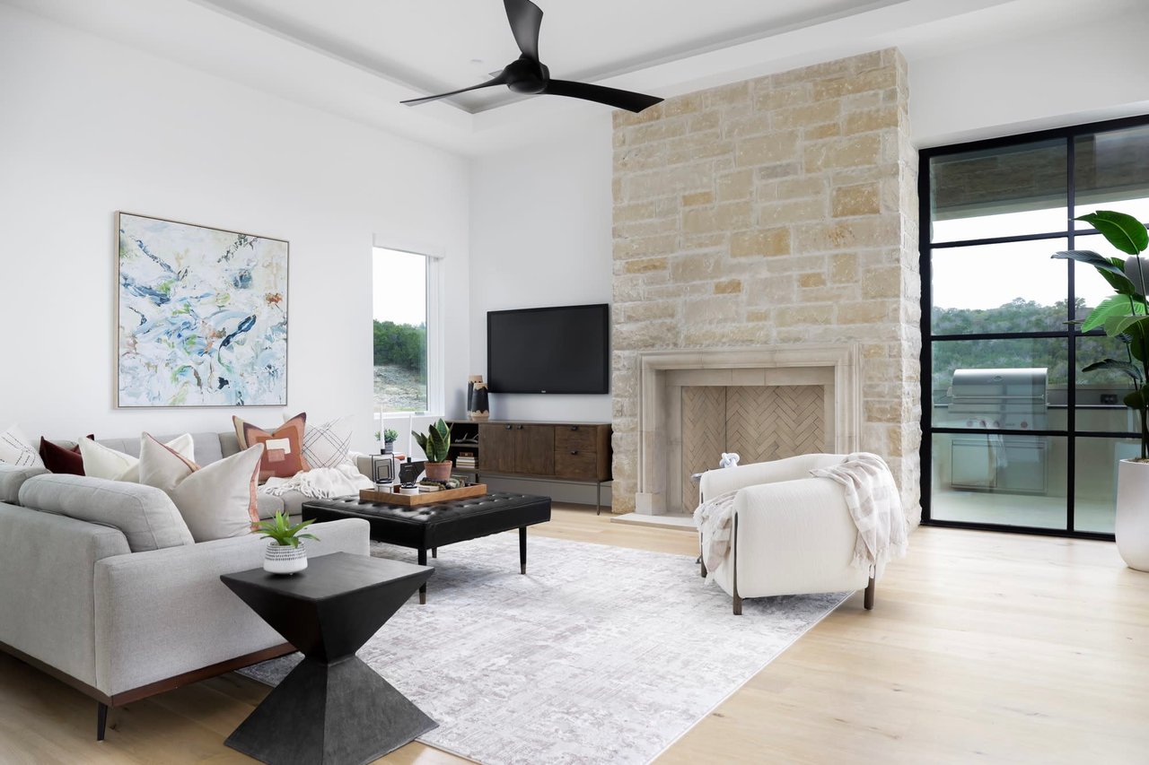 BARTON CREEK CONTEMPORARY