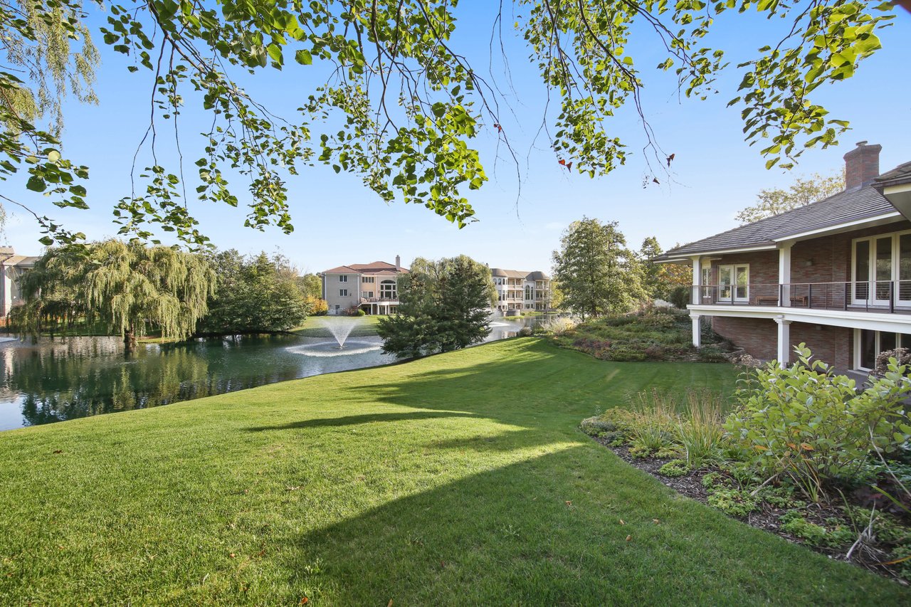This Spectacular Home Exudes An Upscale Lifestyle With Modern Clean Lines
