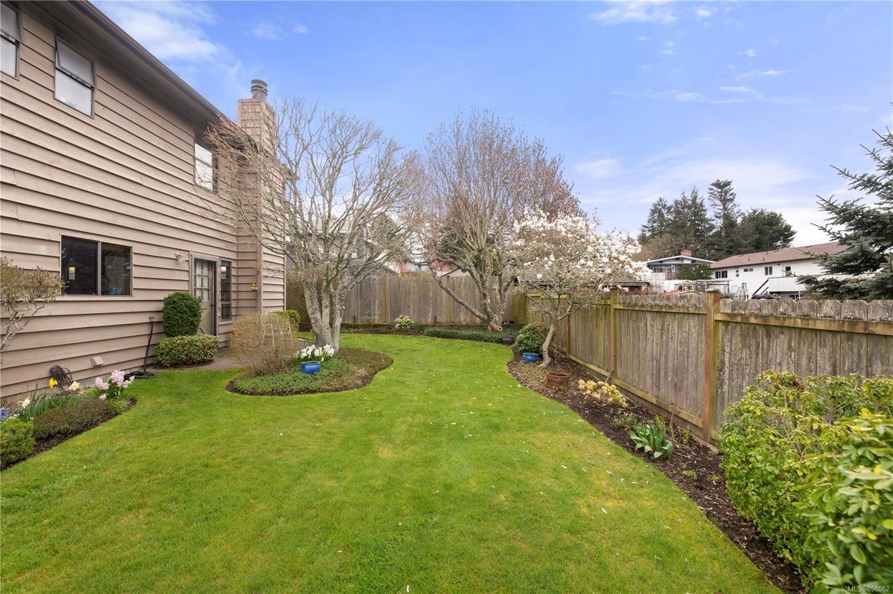 1671 Brousson Dr