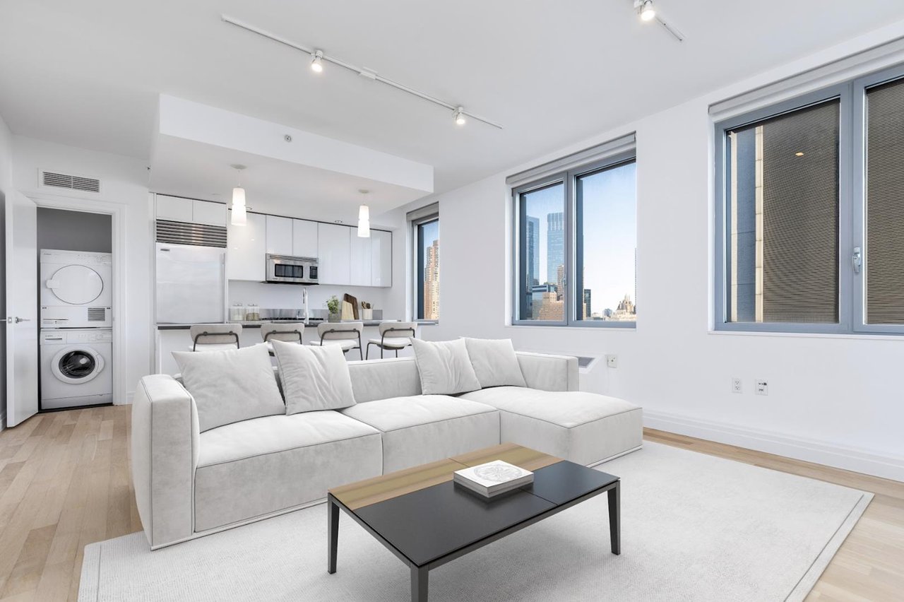 554 West 54th Street, Apt 25-W
