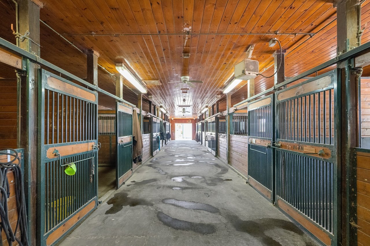 Located In Prime Uxbridge