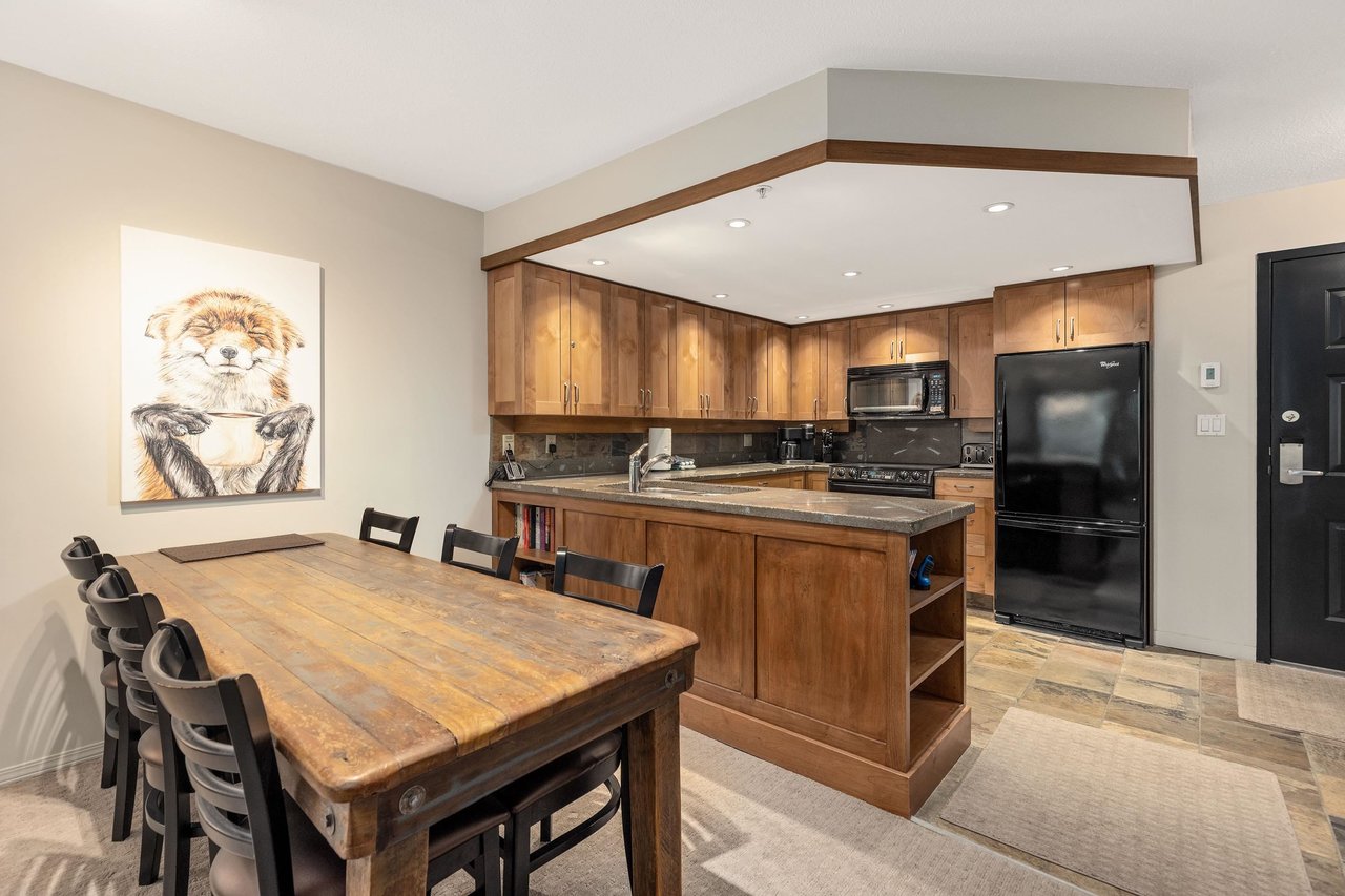 202-4821 Spearhead Dr