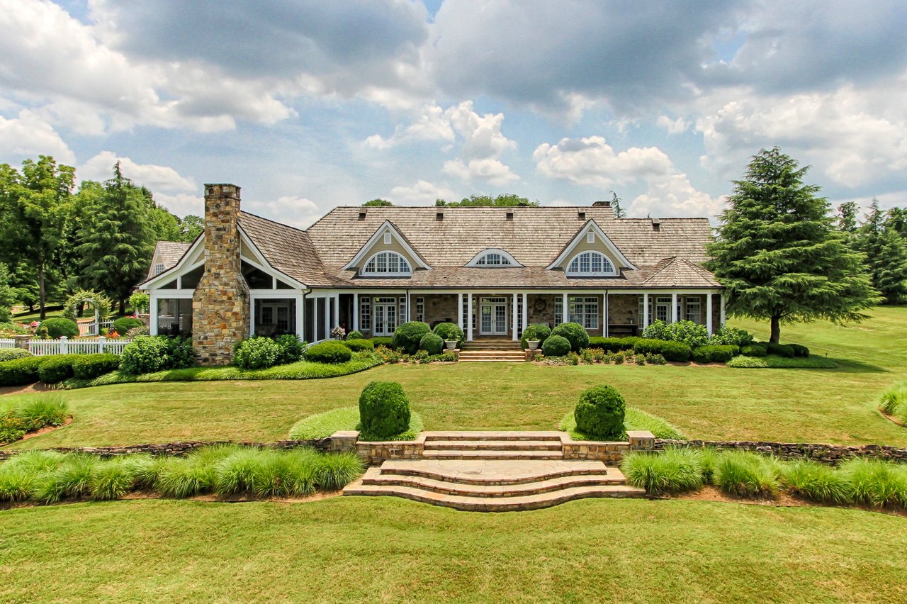 Beechwood Lakefront Estate