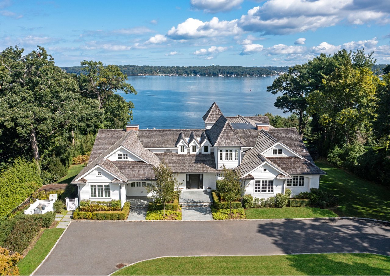 40 Forest Drive