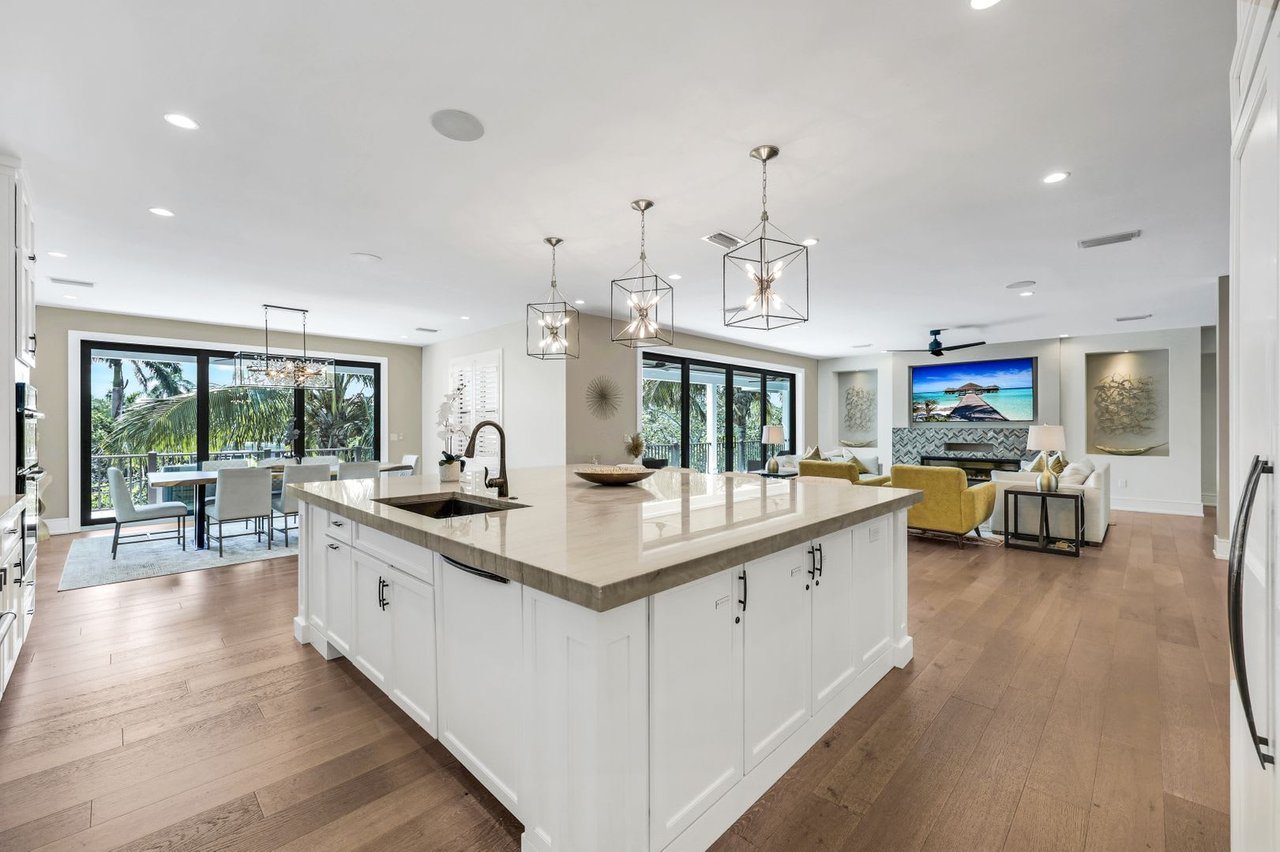 241 Willow Ave, Anna Maria, Florida, 34216