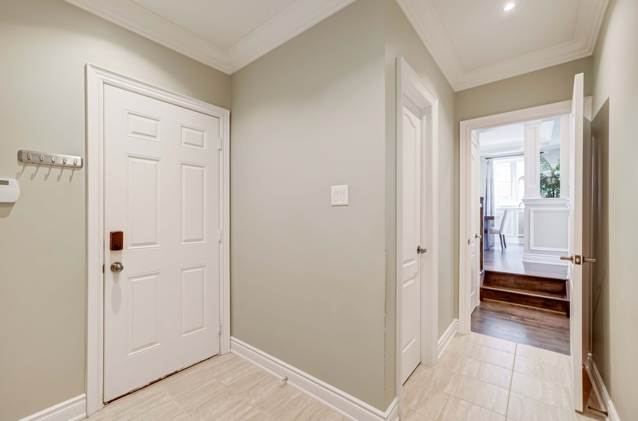 175 John Davis Gate