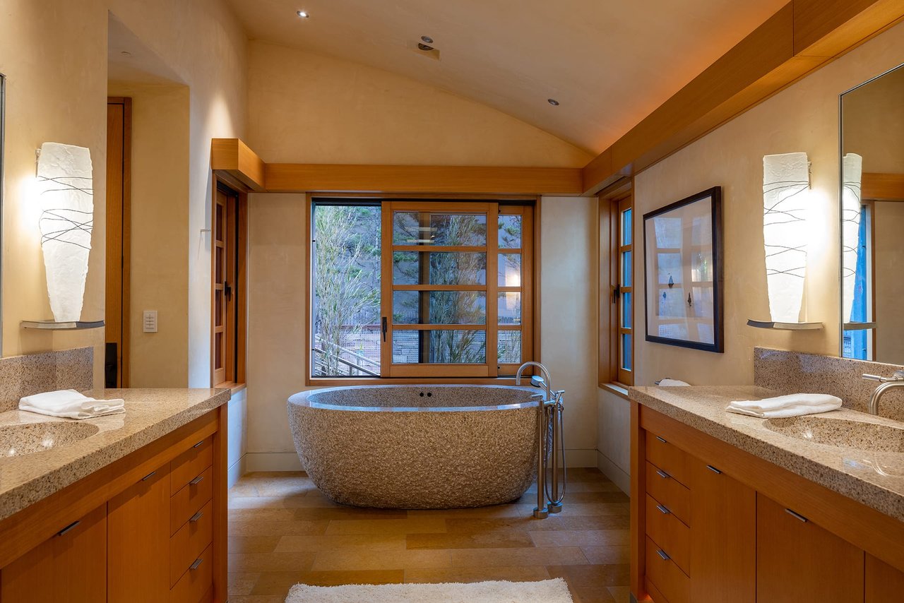 Stunning Yankee Point Views - 34 Yankee Point Drive