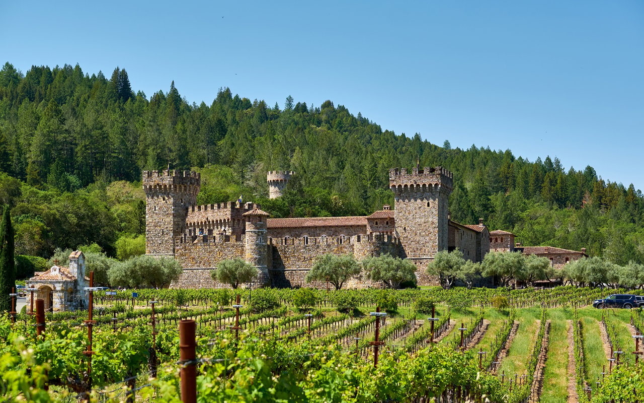 Hollywood Producer Steven Bochco’s Napa Wine Country Mansion for Sale: $8.5 Million