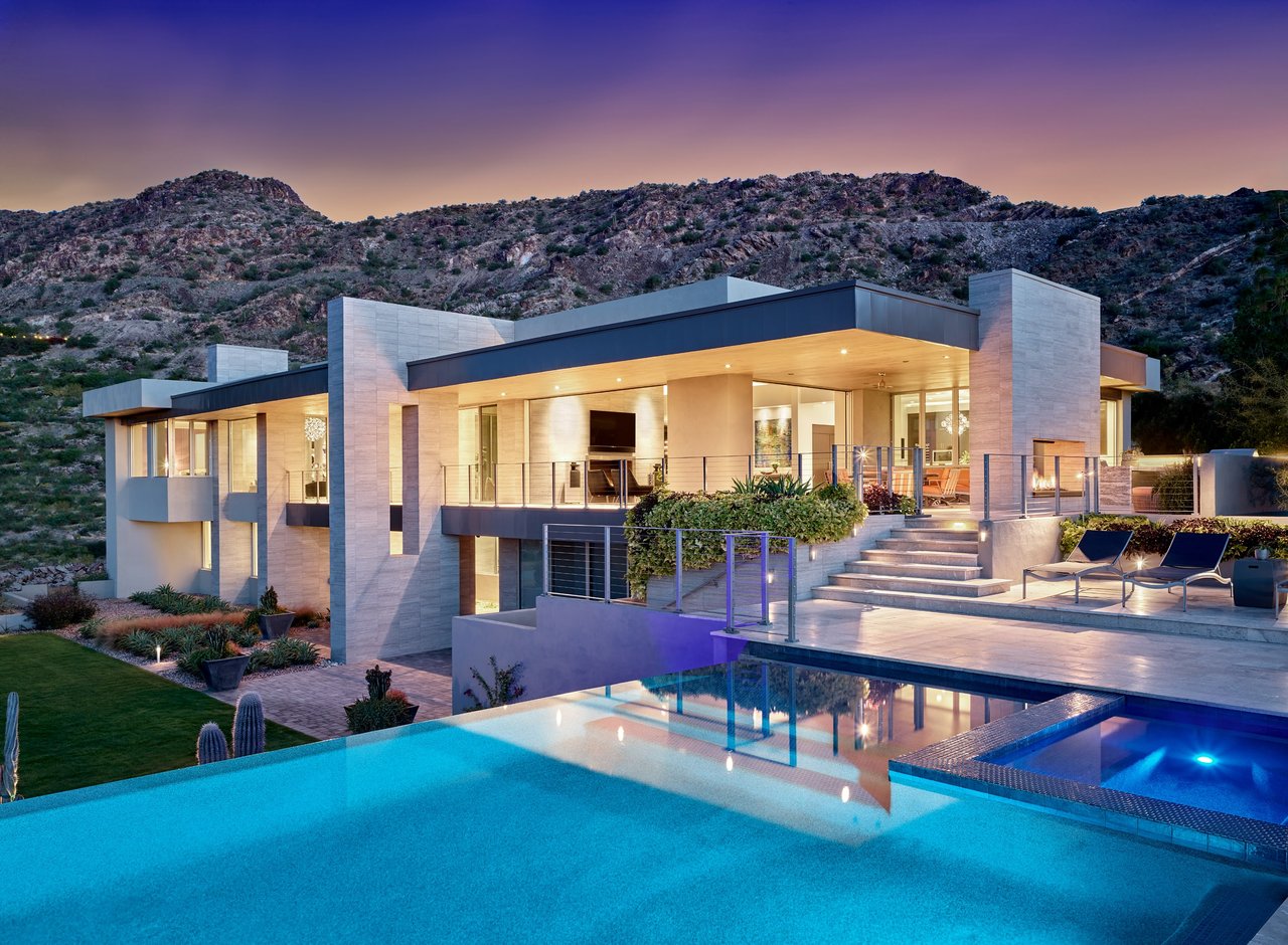 Modern Luxury home in Paradise Valley, Arizona