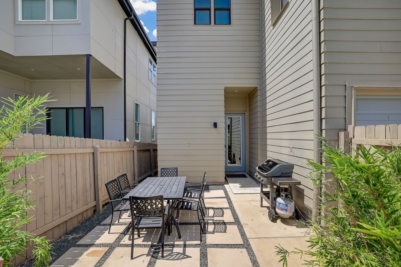 6205 Seville Dr, Austin, Texas 78724