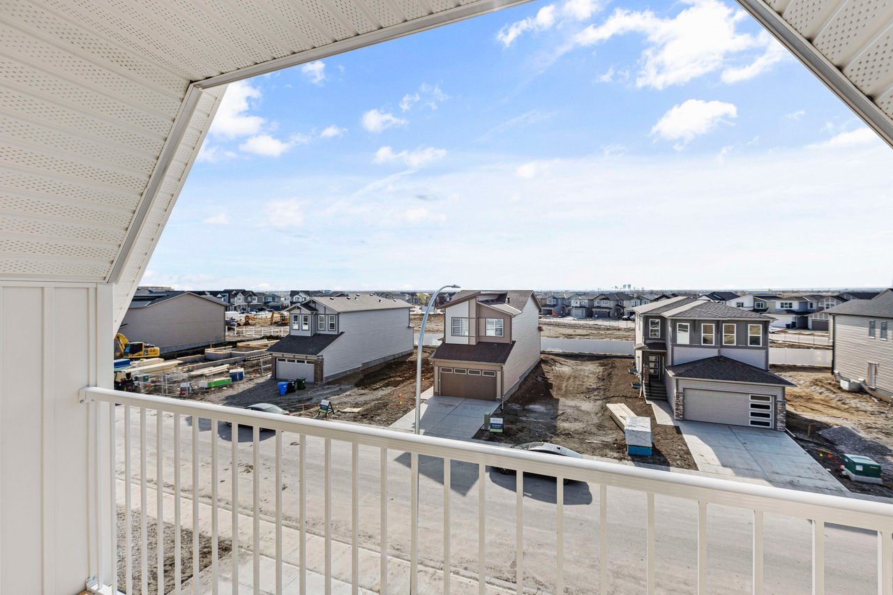 34 Belvedere Green SE