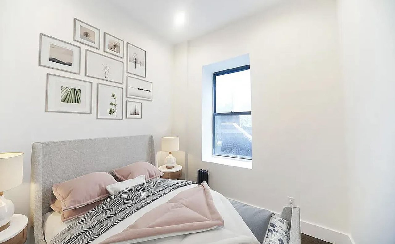152 Thompson Street, Apt C