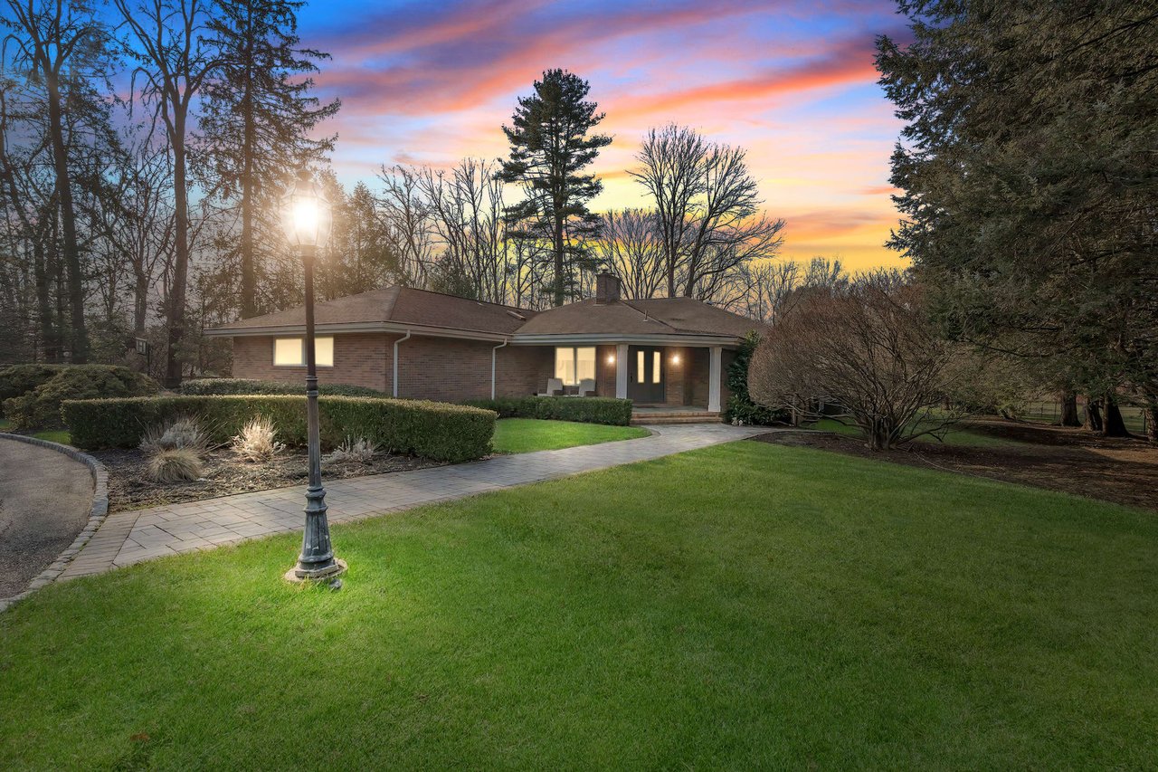 Classic Brick Ranch, Saddle River