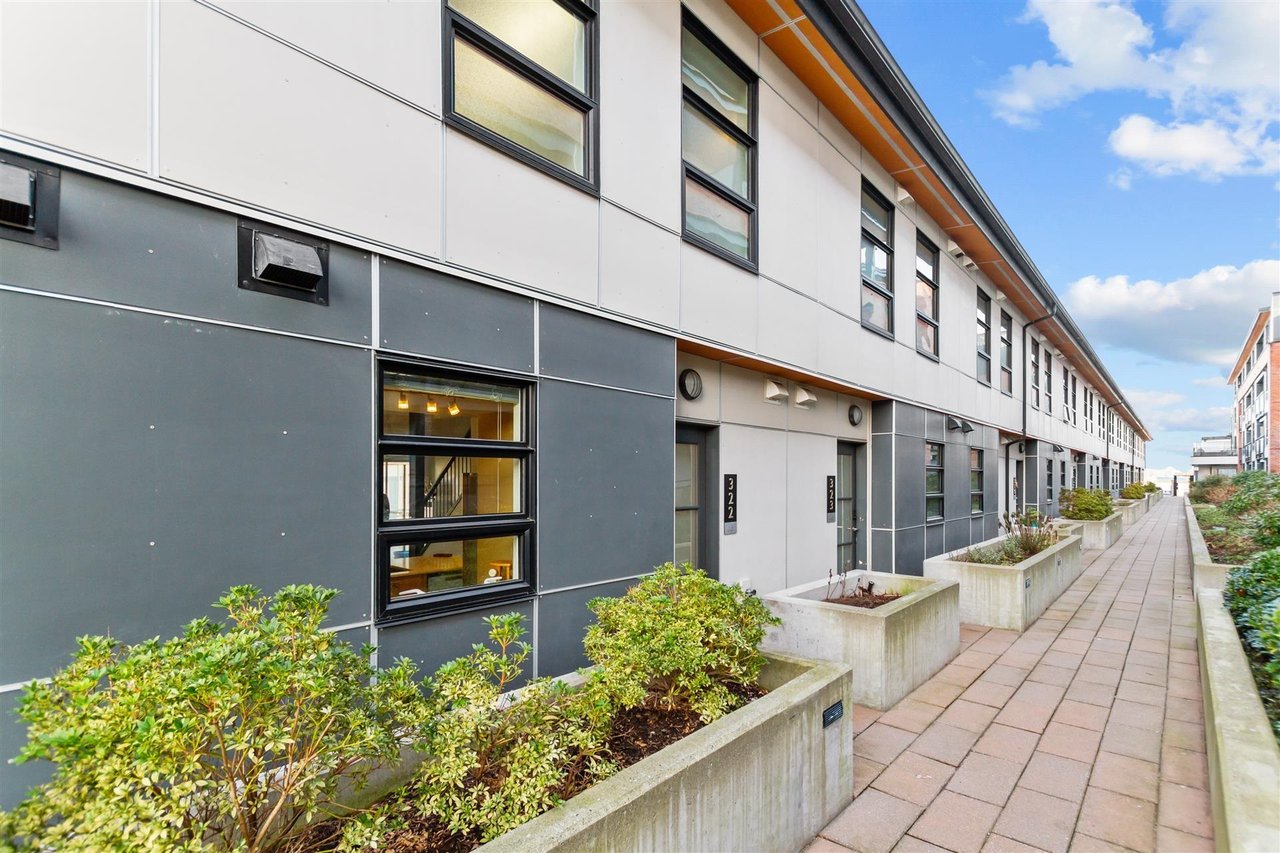 322-95 Moody Street, Port Moody
