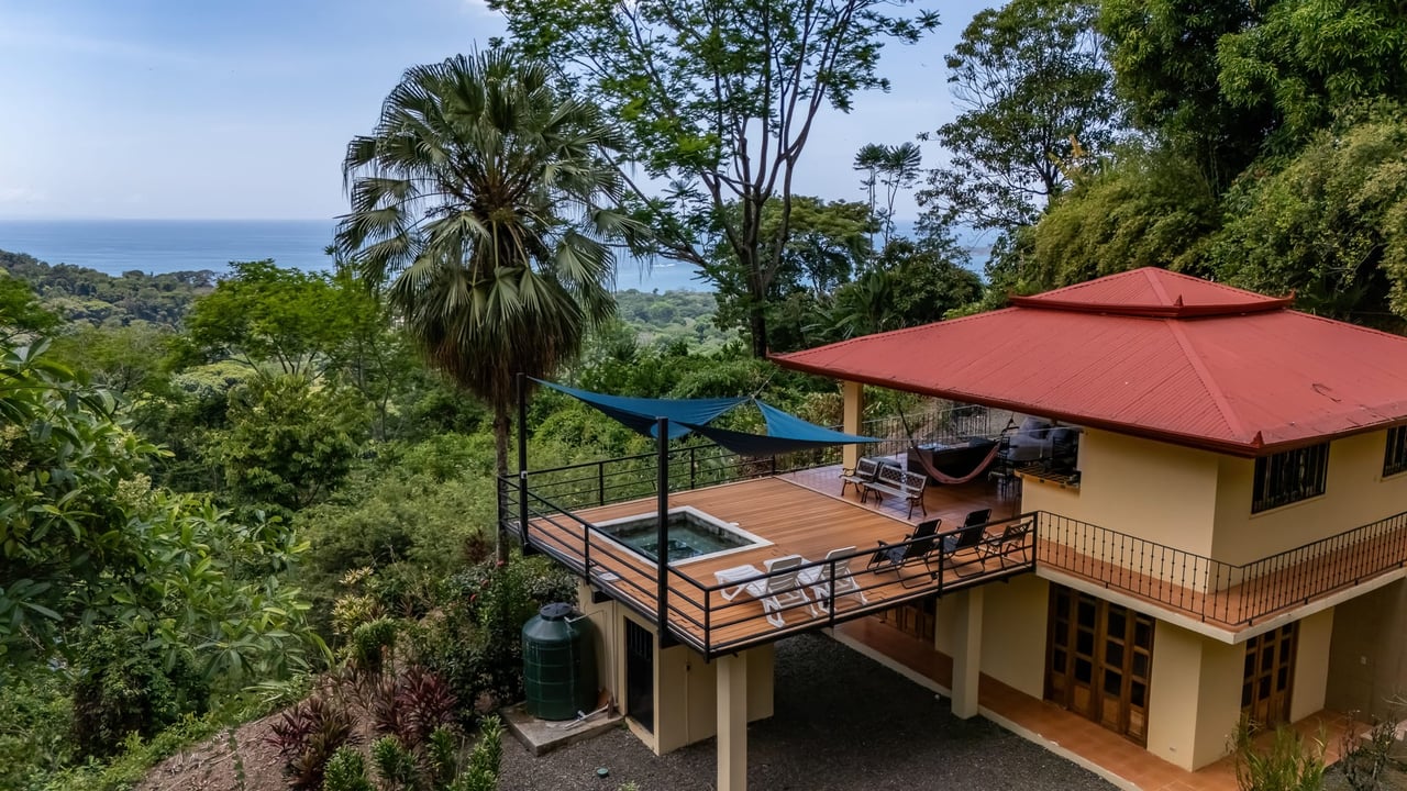 3 Bedroom Ocean View Home with 2.5 acres. Nature and Privacy! 