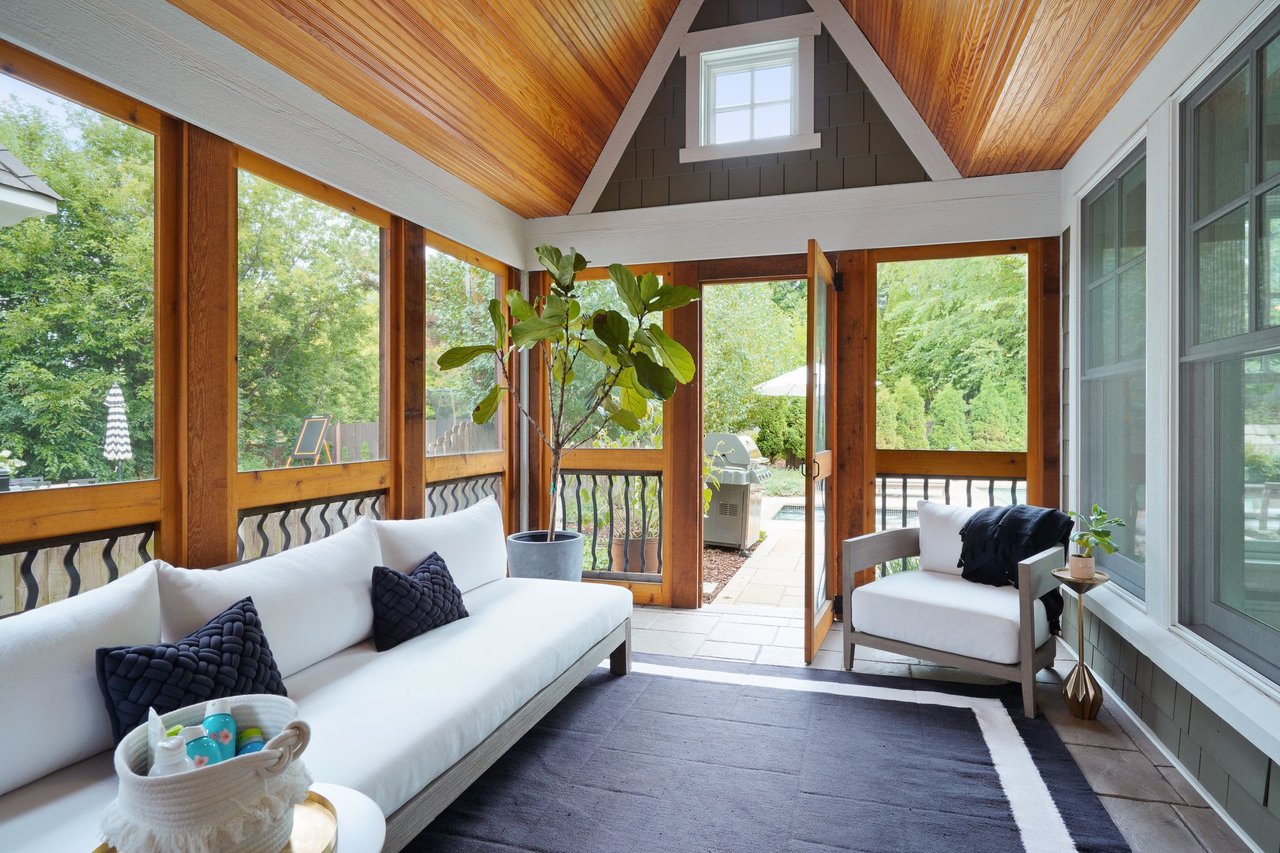 *PENDING* 5333 Halifax Ave, Edina