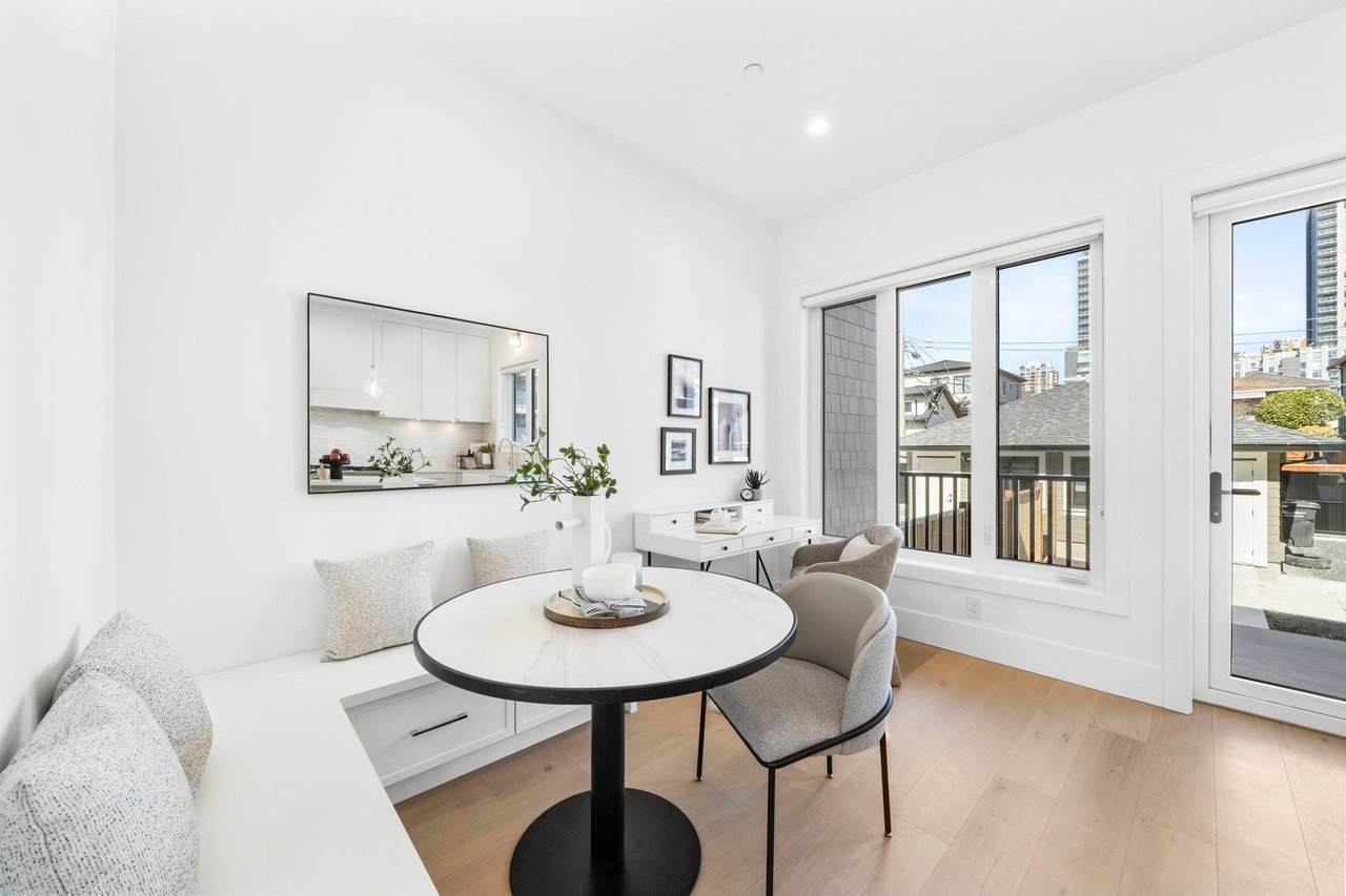 529 W 61st Ave
