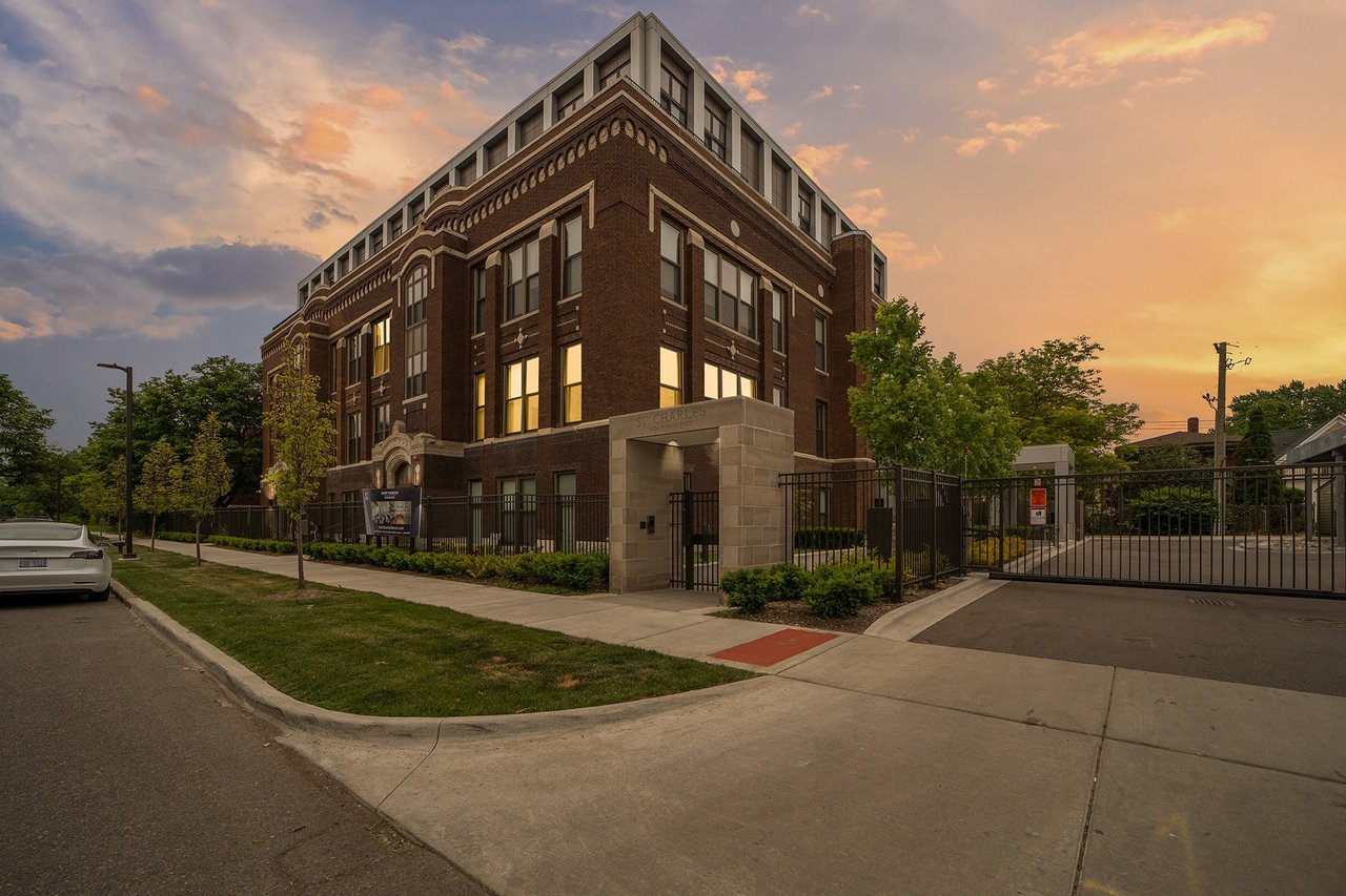 1454 Townsend St, #8