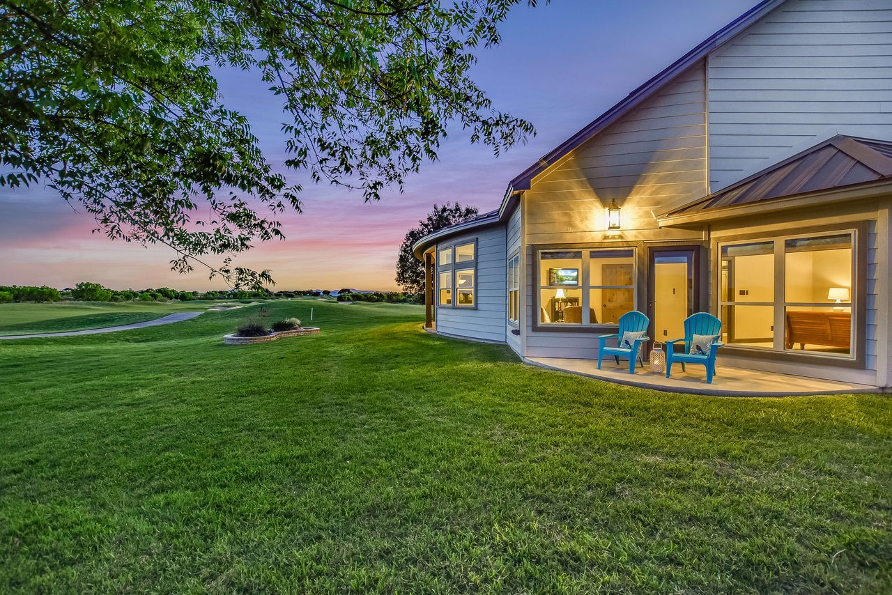 106 Meadow Bend Dr
