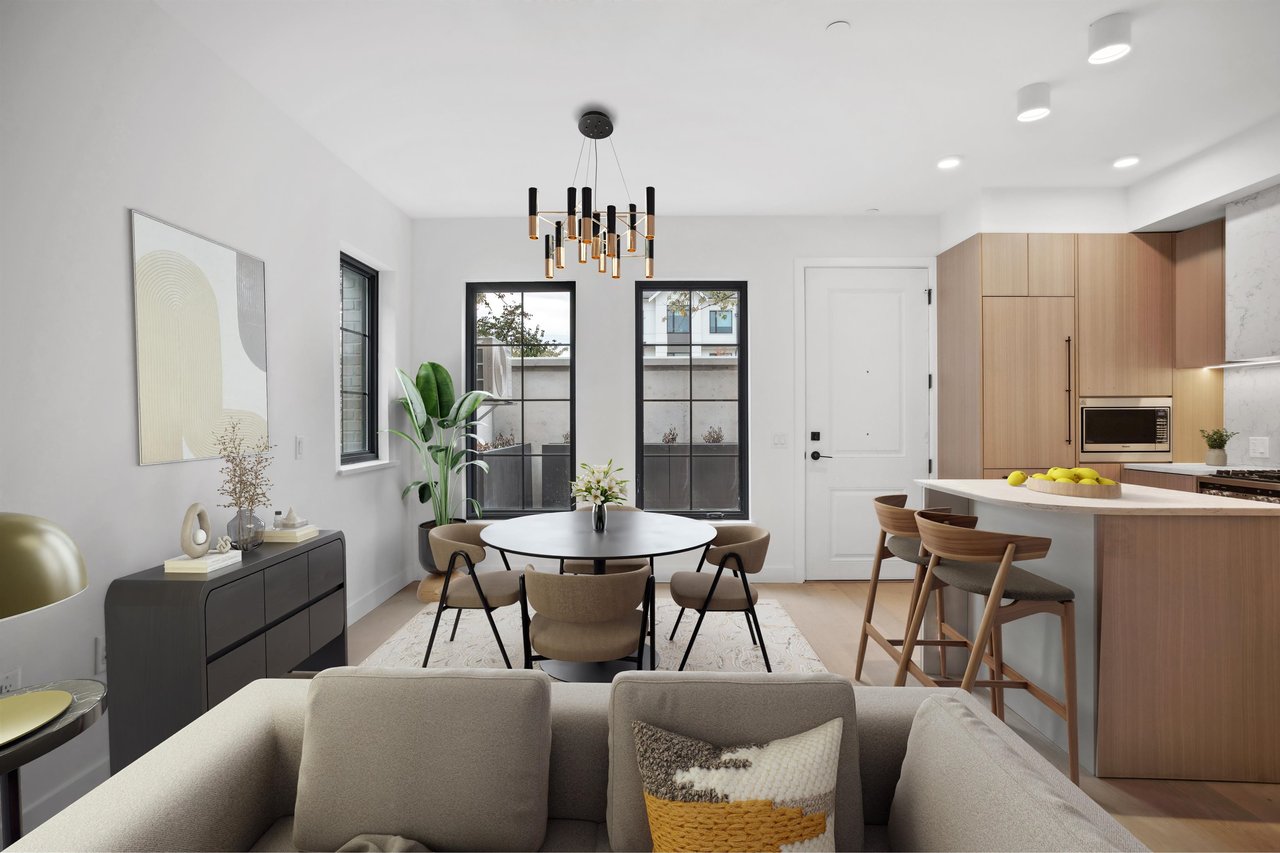 114-163 W King Edward Ave