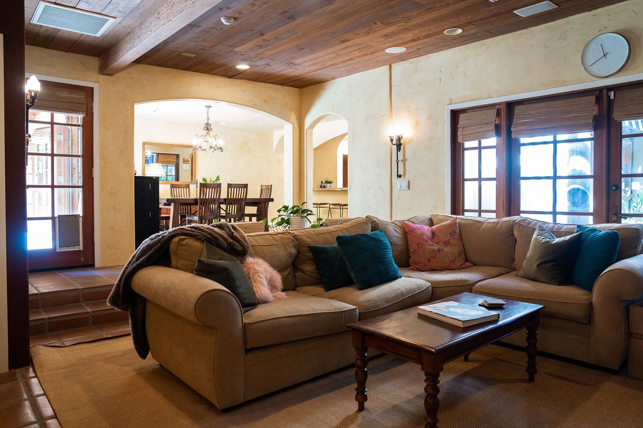 Bewitching Artists' Retreat in Valley Village