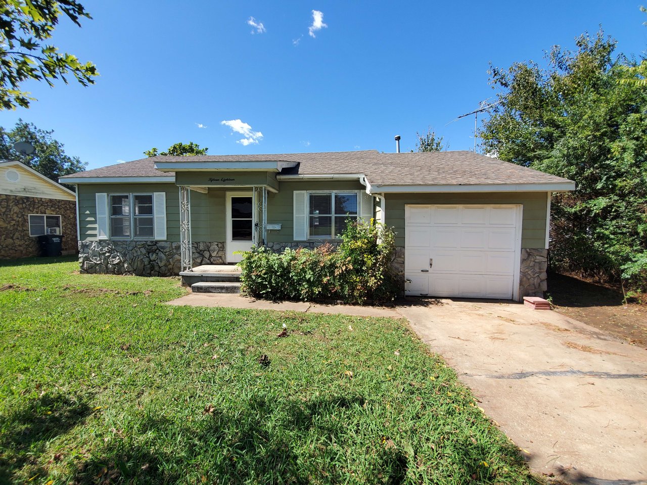1518 N Tucker