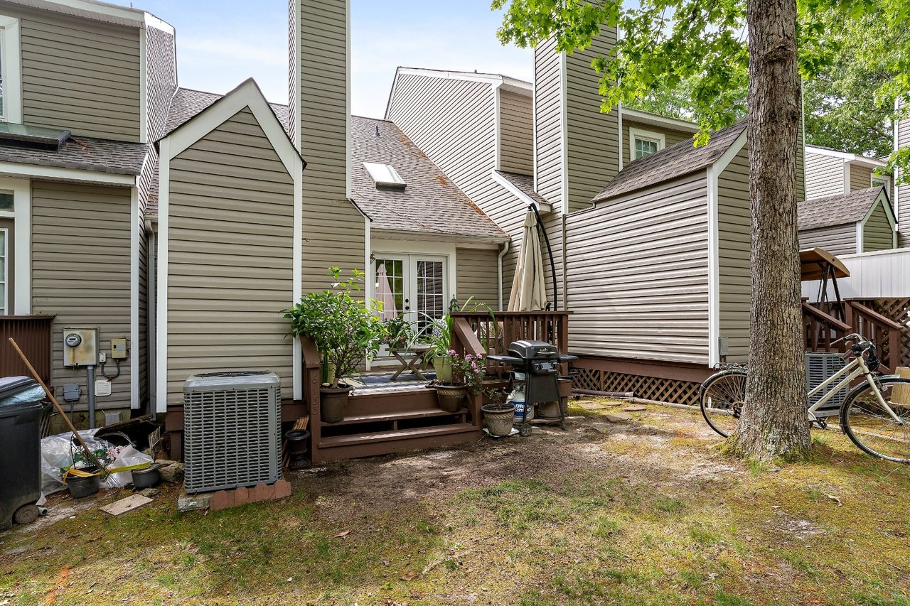 6153 Rolling Forest Circle