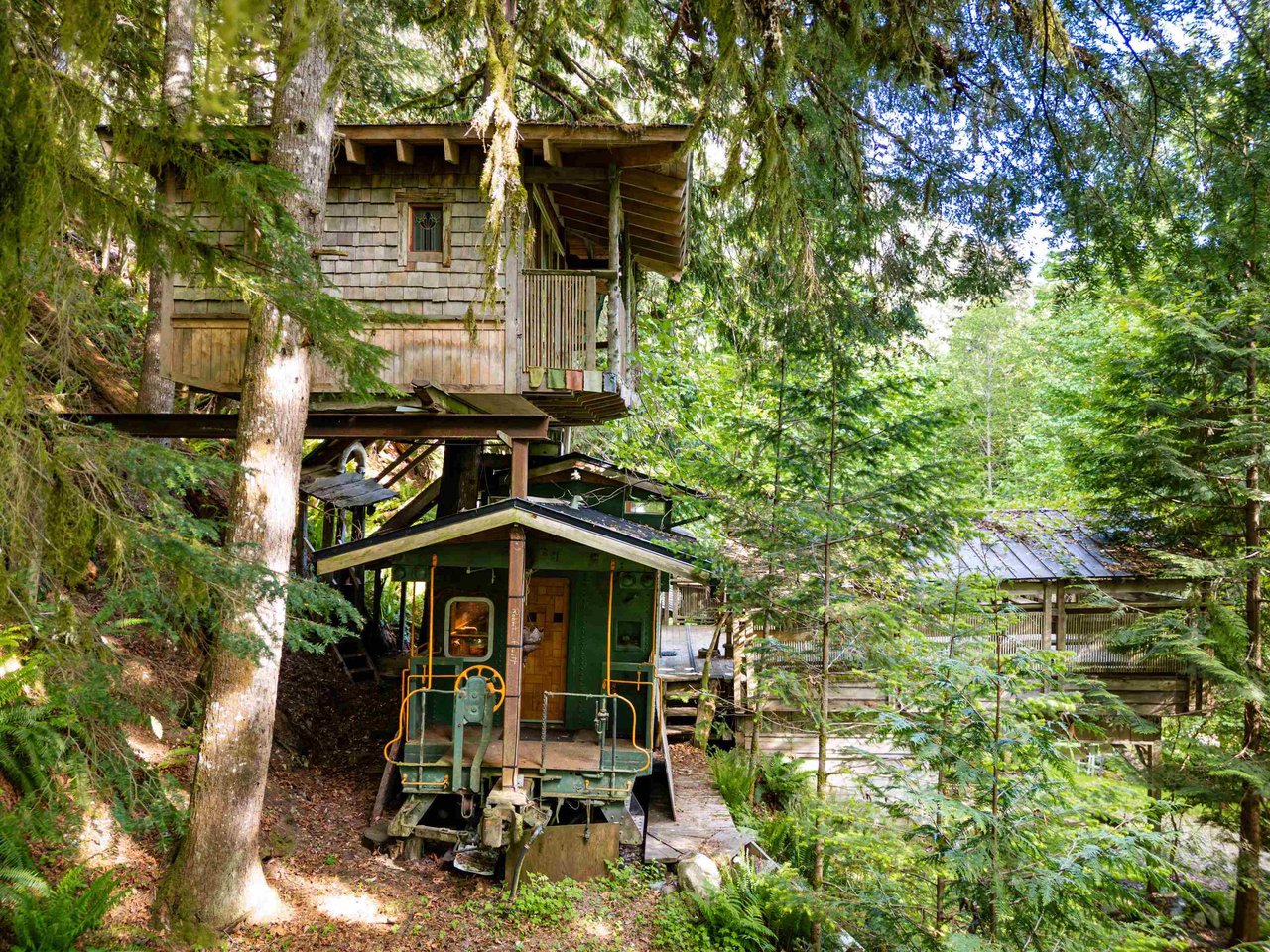 1030 S Rustad Rd