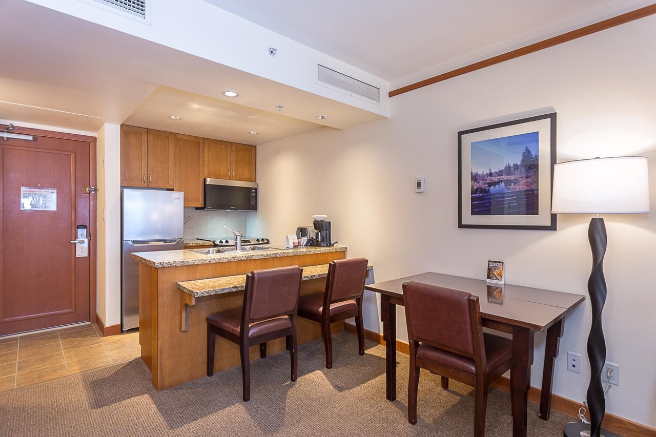 3311-4299 Blackcomb Wy