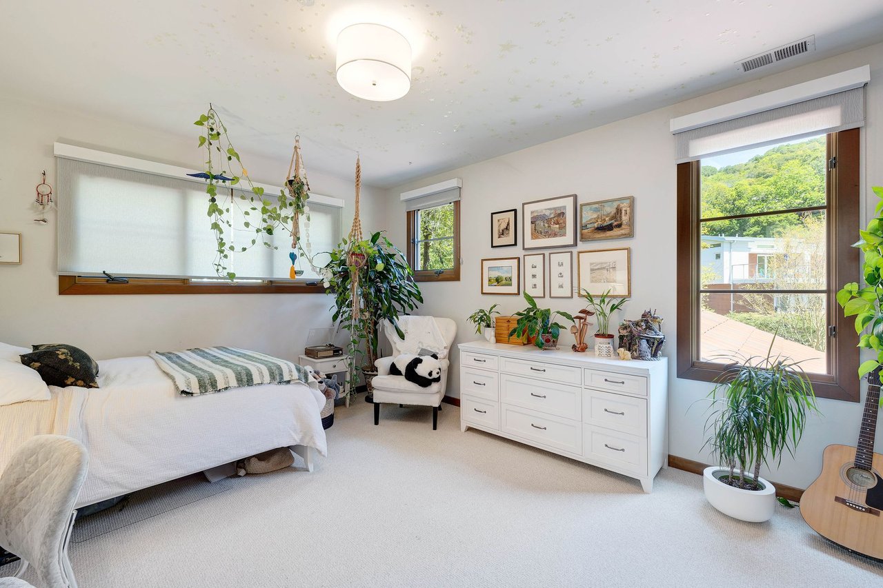 25 Martling Road, San Anselmo