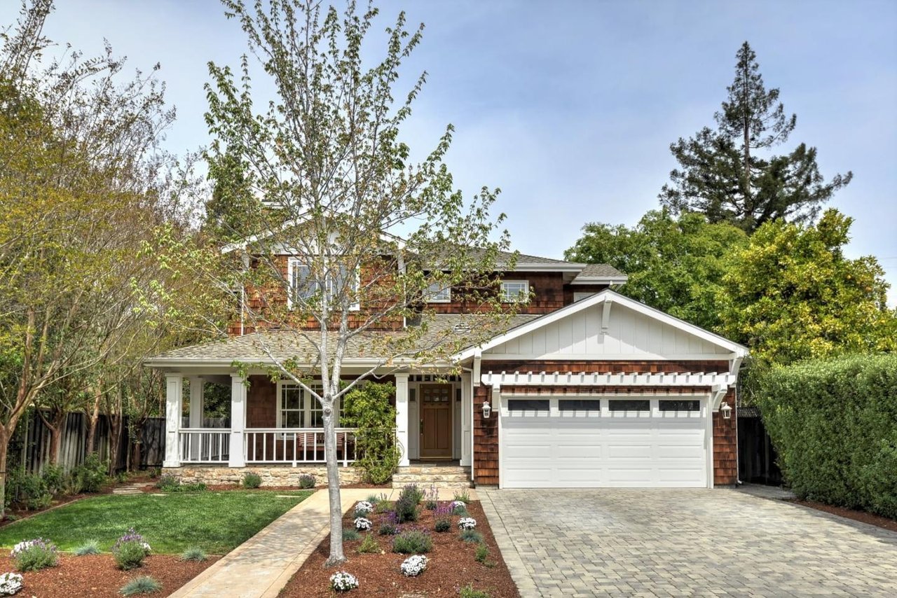 823 Bruce Dr