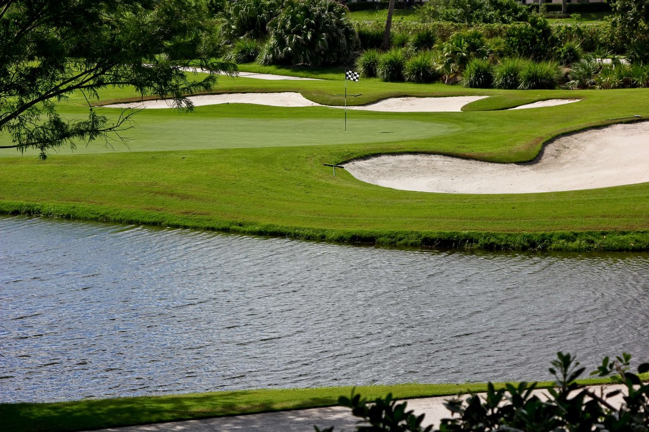 Mayacoo Lakes Country Club