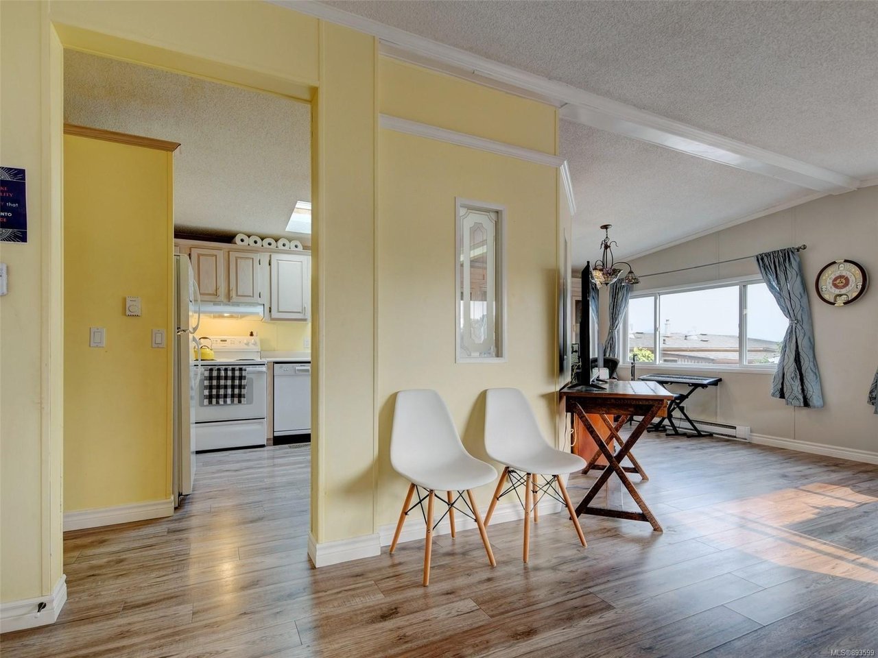 14-124 Cooper Rd, View Royal